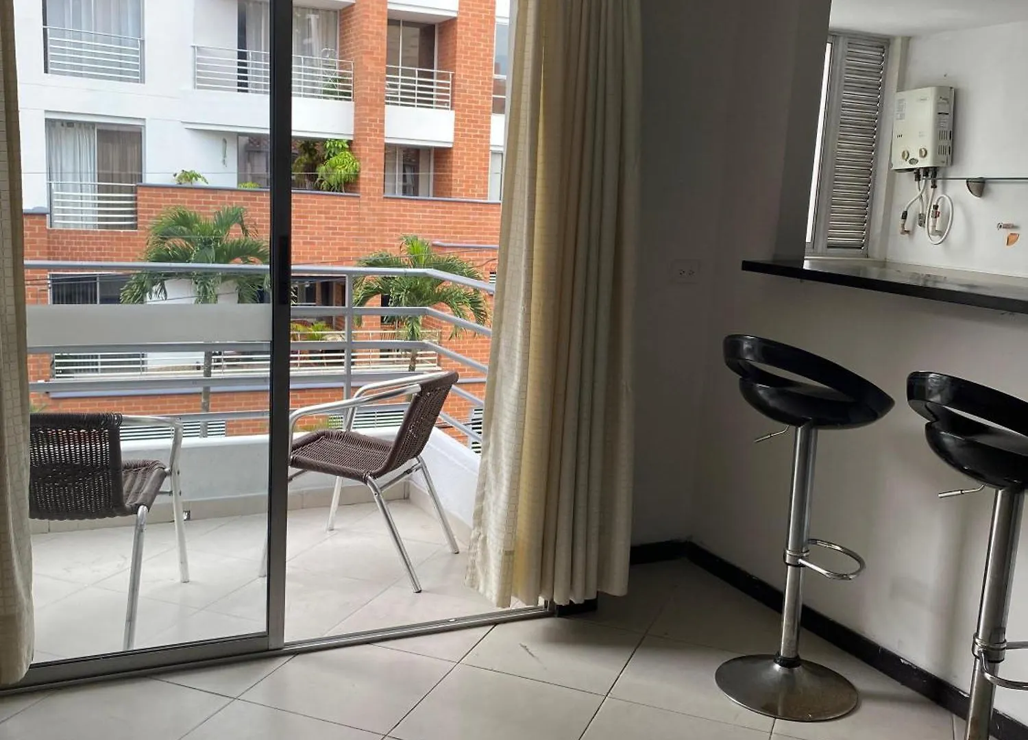 Aparthotel Apartaestudios Laureles Medellin
